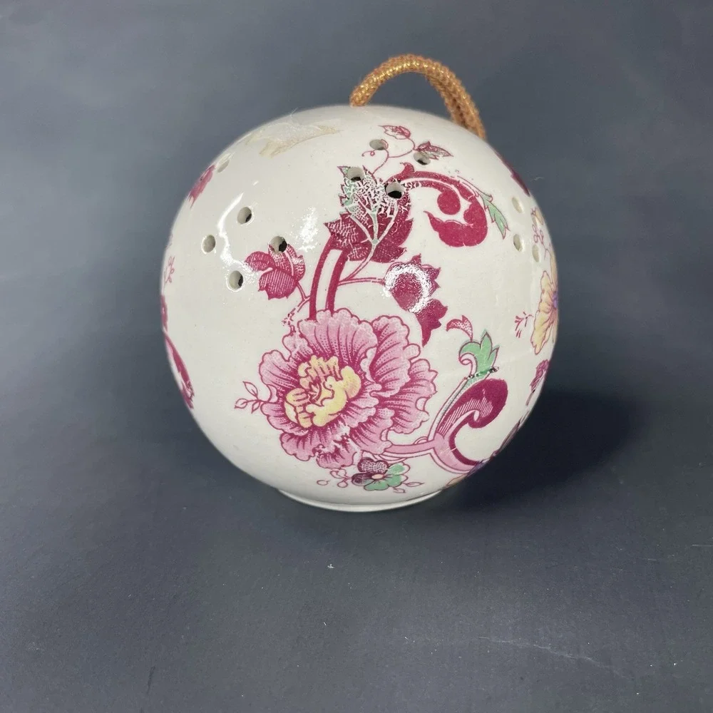 Vtg Floral Scentomander by Andre Richard Spice Potpourri Hanging Pomander 2 1/2